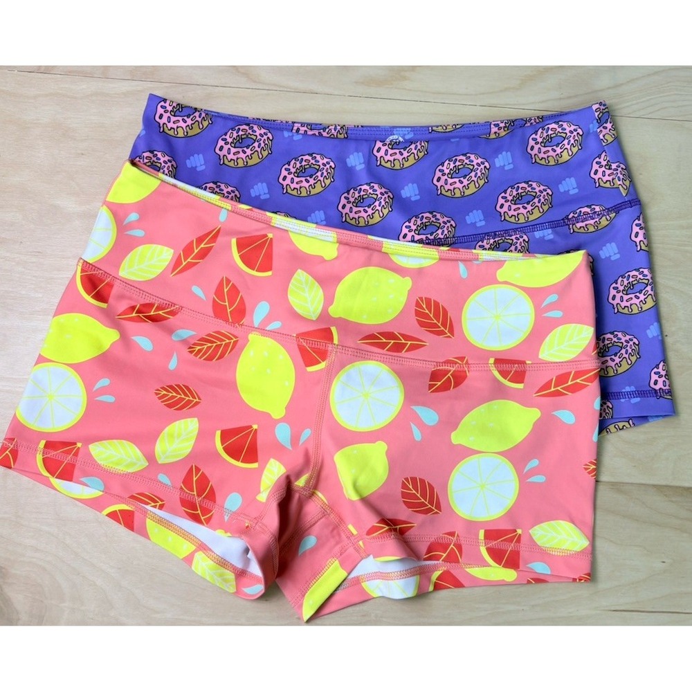Feed Me Fight Me 2 Pairs Athletic Shorts Vibrant Food Theme Donuts Lemons Size M